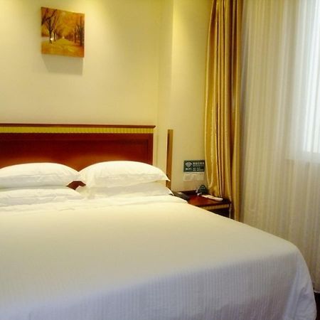 Greentree Inn Henan Luoyang Wangcheng Square Business Hotel Экстерьер фото
