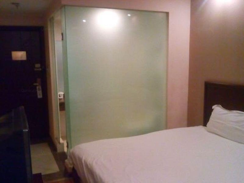Greentree Inn Henan Luoyang Wangcheng Square Business Hotel Экстерьер фото