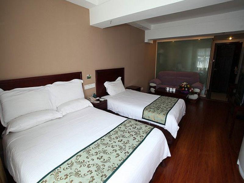 Greentree Inn Henan Luoyang Wangcheng Square Business Hotel Экстерьер фото