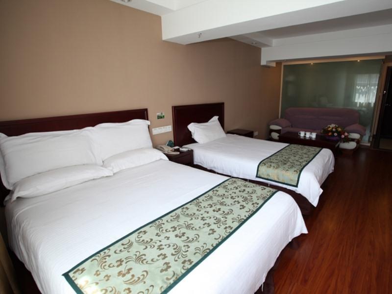 Greentree Inn Henan Luoyang Wangcheng Square Business Hotel Экстерьер фото
